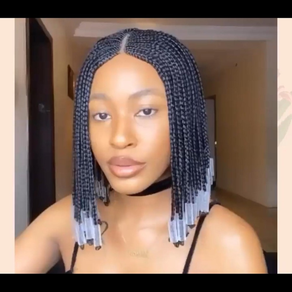 Black short braided wig with beeds